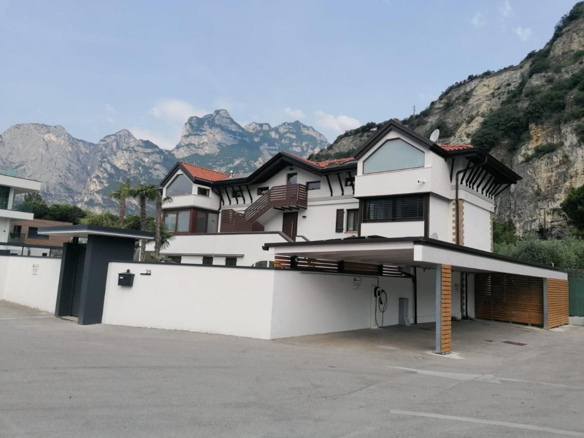 Torbole Lake Front Torbole Sul Garda Buitenkant foto